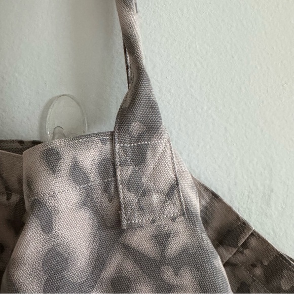 Alo Shopper Tote Grey Tie Dye One Size - Picture 6 of 9